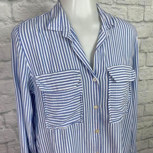 Workshop Republic Clothing Light Blue and White Striped Top - Picture 1 of 6